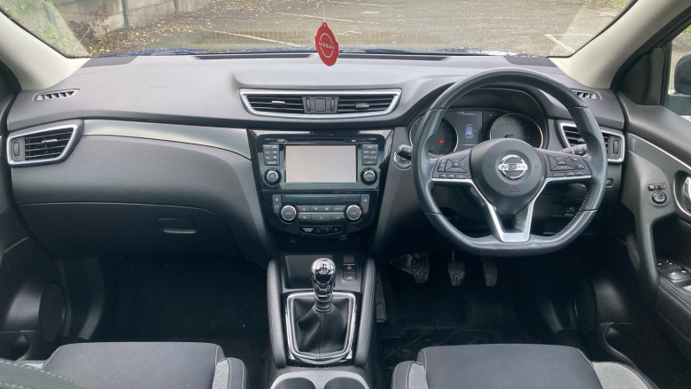 Nissan Qashqai 1.5 dCi N-Connecta 5dr Diesel Hatchback